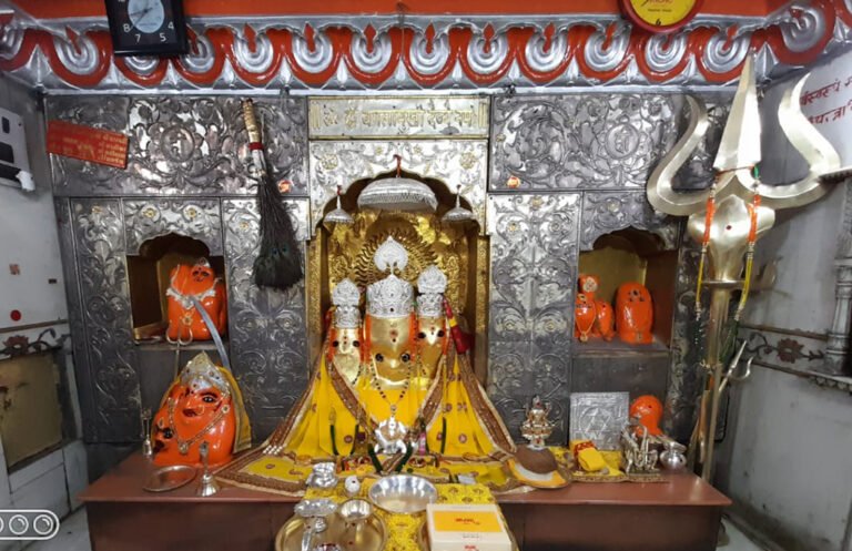 Maa Bagalamukhi Mandir Gallery